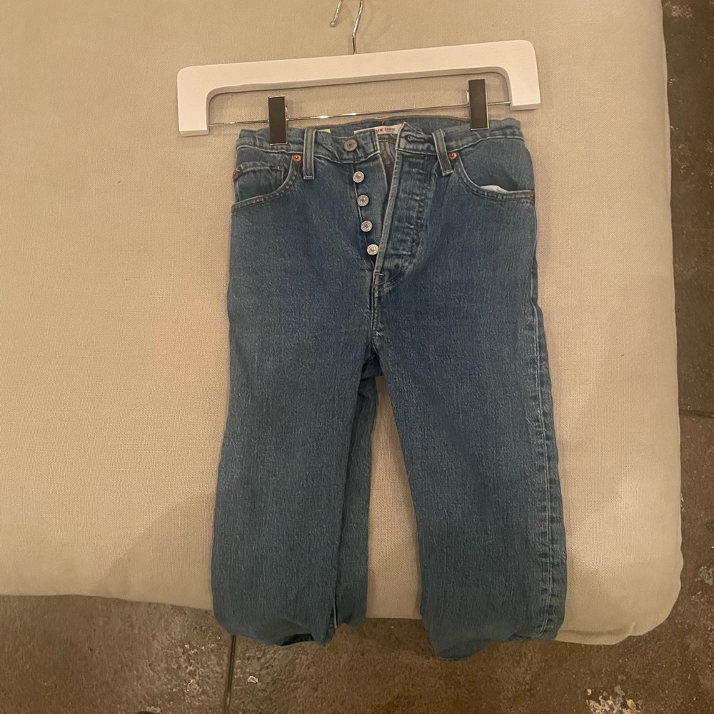 Levi’s // The Ribcage High Rise Jeans - Picture 4 of 5